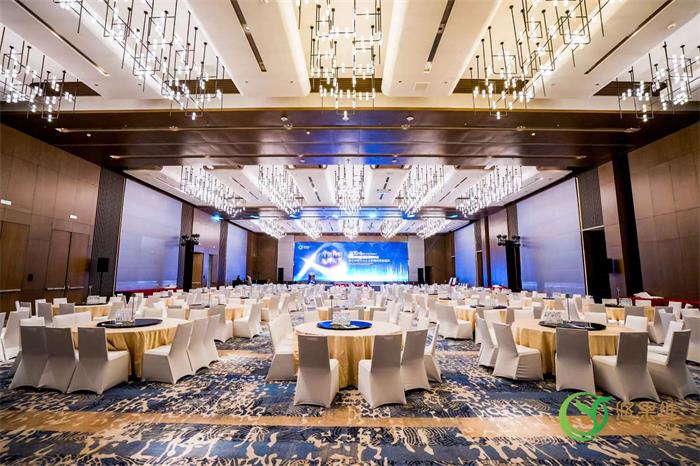 承接各类大型研讨会活动策划_上海会议会务公司_会场预定_活动策划搭建布置_舞美设备租赁